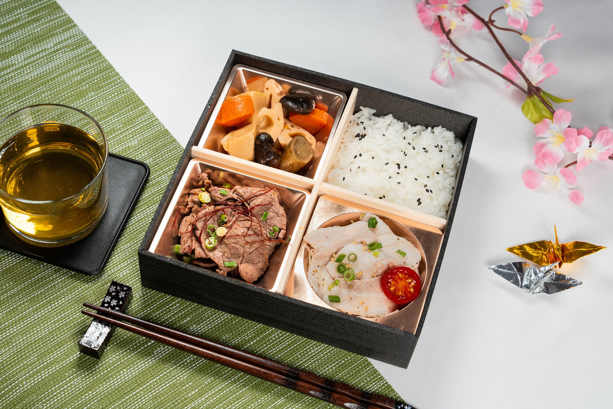 牛カルビ焼きと豚しゃぶの肉盛り弁当