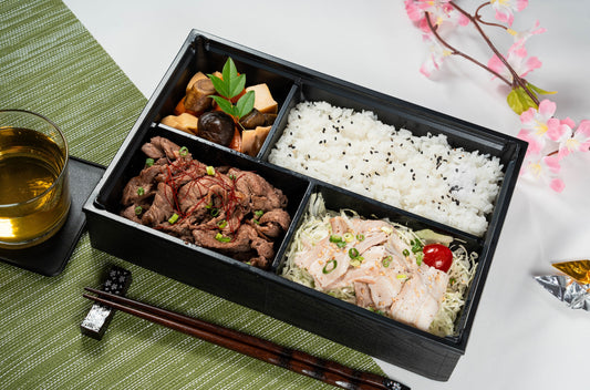牛カルビ焼きと豚しゃぶの肉盛り弁当【上】