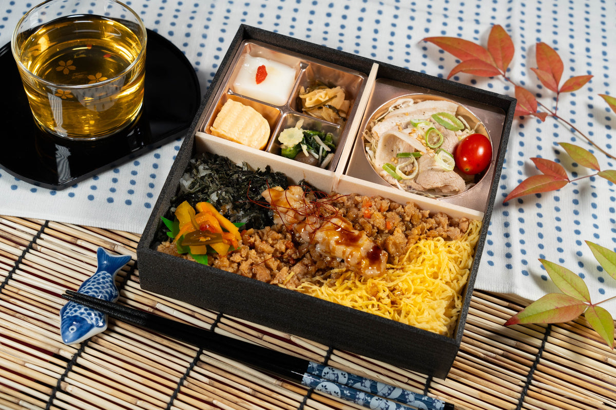福岡名物かしわ飯【上】